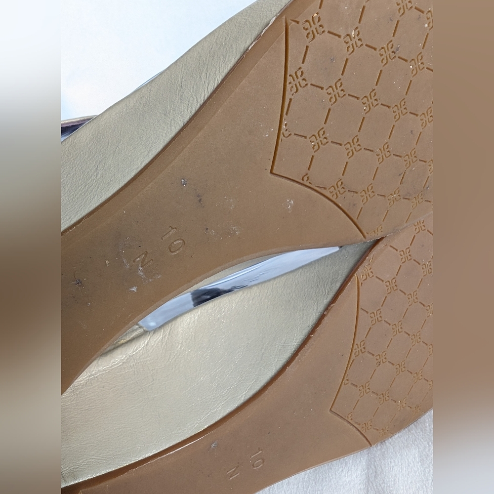 ☘️Vaneli Mary Jane Gladiator Peep Toe T-Strap Sandal Women's Size 10N - Picture 10 of 14